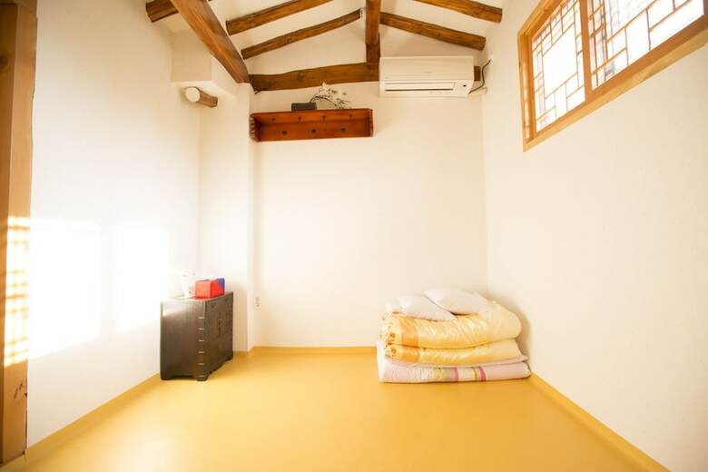 Hostal Bukchonae
