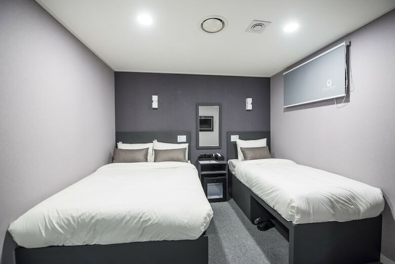 Hostal Philstay Myeongdong Metro