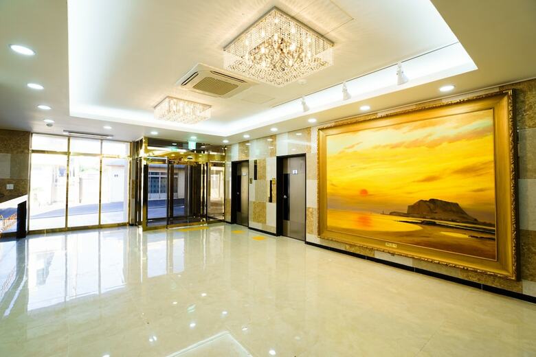Blue Mountain Hotel