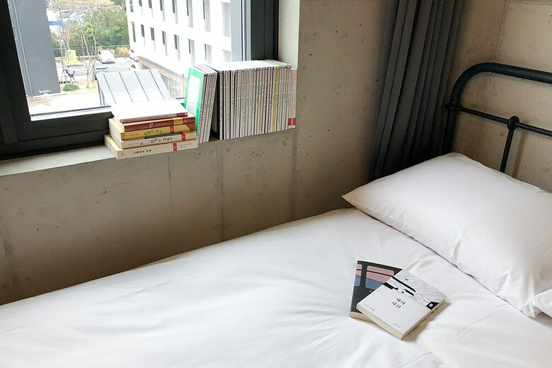 Hotel Playce Camp Jeju