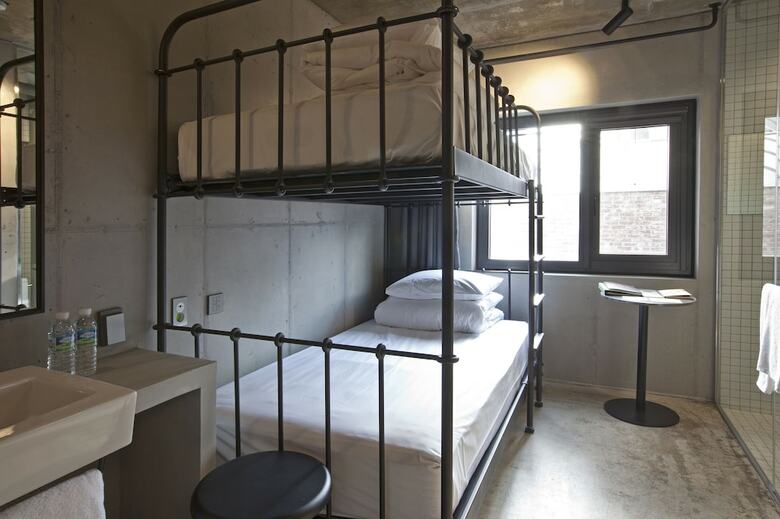 Hotel Playce Camp Jeju