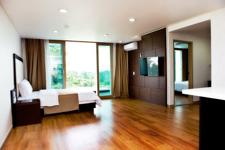 Jeju Cordelia S Hotel