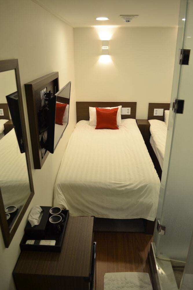 Hostal Tripstay Myeongdong