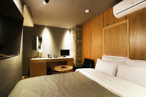 Motel Dongdaemun La Tree Hotel