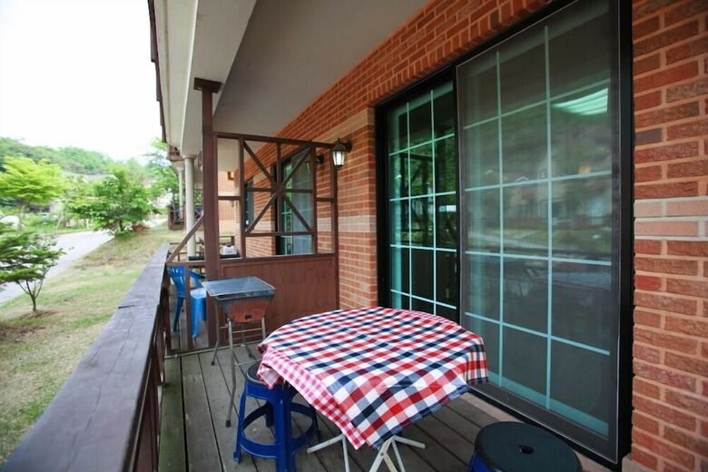 Hwangto Green Village Pension