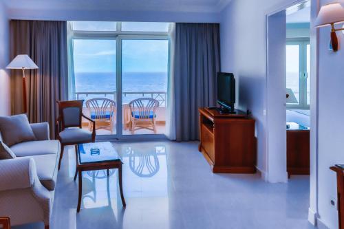 Mediterranean Azur Hotel