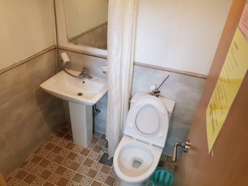 Hostal Tongyeong One Guesthouse