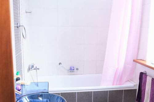 "european" Backpackers Hostel In Almaty