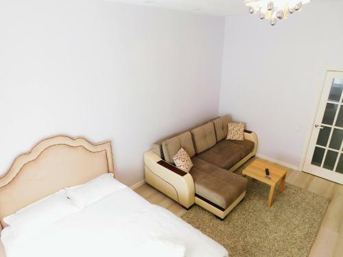Apartment Near Mega Center Mall