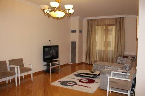 Apartments Zhk "rieniessans"