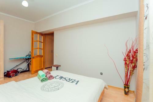 Apartment With Beautiful Mountain Views In Samal-1