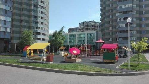 Apartment On Tole Bi