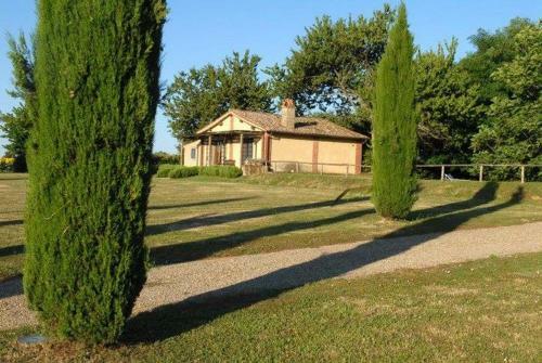 San Lorenzo Nuovo Villa Sleeps 20 Pool Wifi