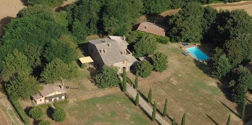San Lorenzo Nuovo Villa Sleeps 20 Pool Wifi