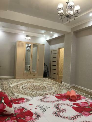Trillioner Apartment 885