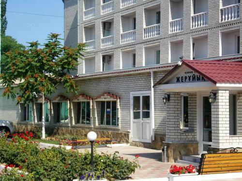 Hotel Zeruik