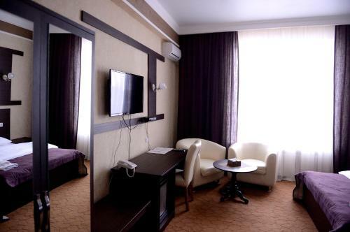Pride Hotel
