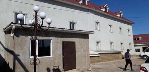 Hostel Yut