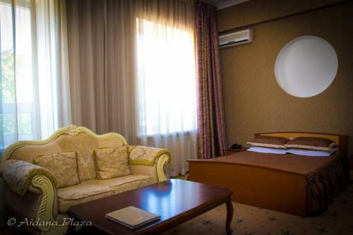 Hotel Aidana Plaza