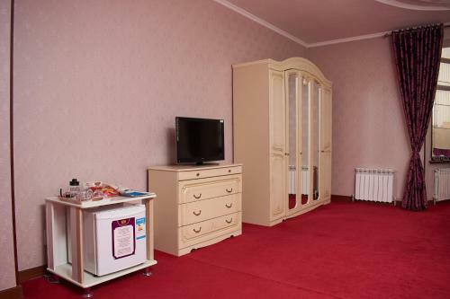Altyn-kazyna Hotel