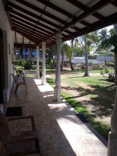 Hostal Sun And Surf Rest