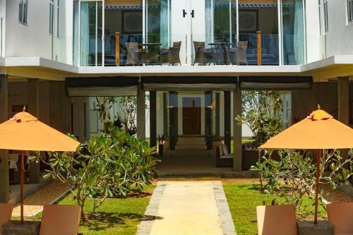 Hotel Kk Beach