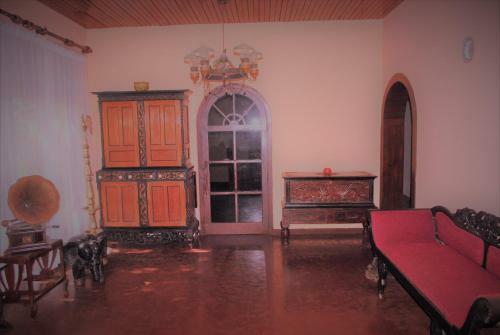 Hill House Galle Holiday Home