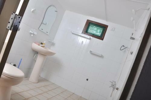 Hostal Bobbi Rest House