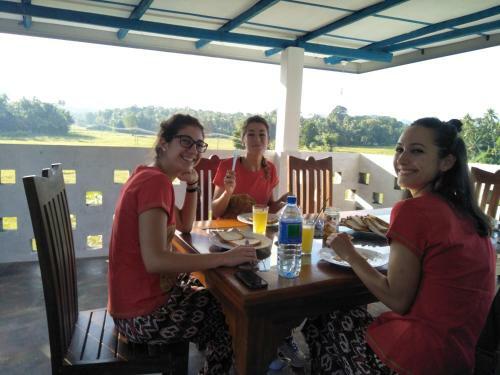 Hostal Eden Lodge