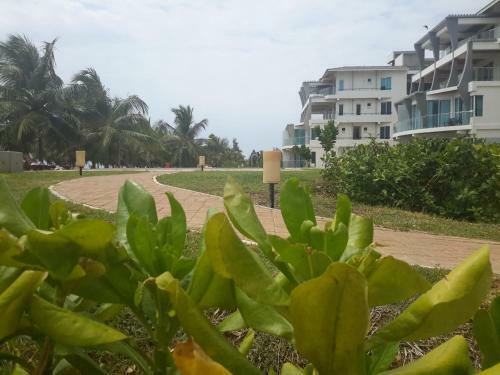 Apartamento Nilaveli Ocean Front Condos
