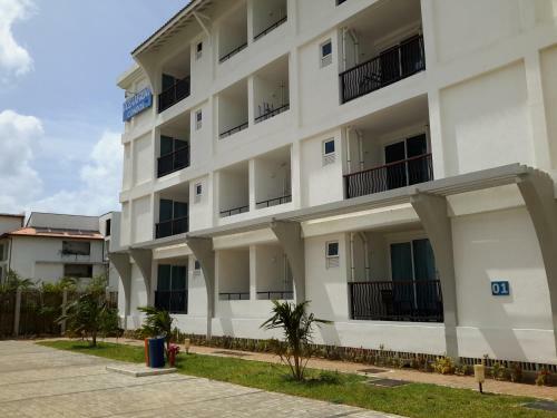 Apartamento Nilaveli Ocean Front Condos