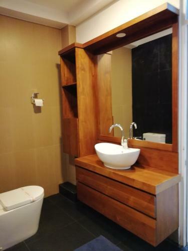 Villa Oak Residencies