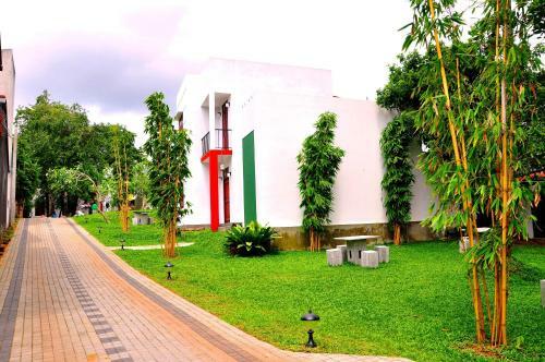 Villa Oak Residencies