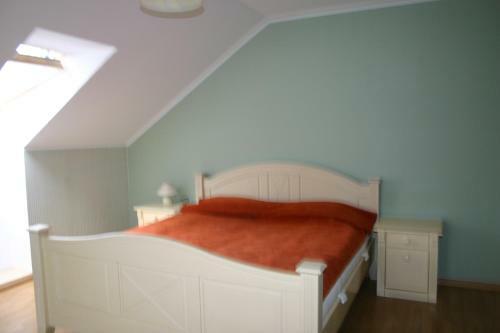 Hostal Along?s Guest House