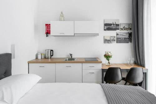 Piano Apartments