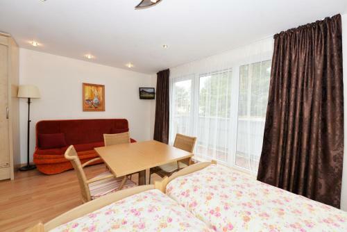 Apartamento Nakvyn? Pas Rom?