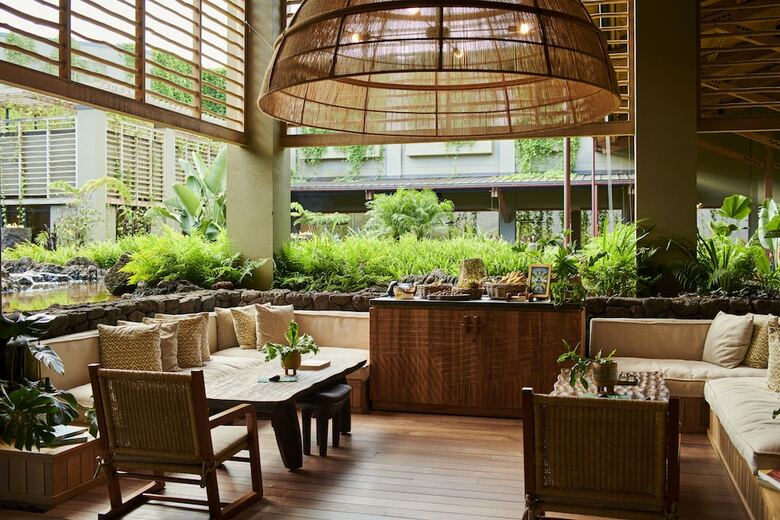 Hotel St. Regis Princeville Resort
