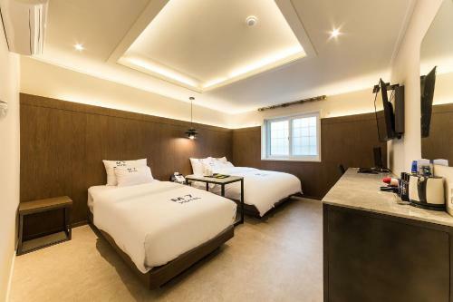 Hotel M7