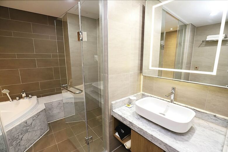 City Hotel Wonju