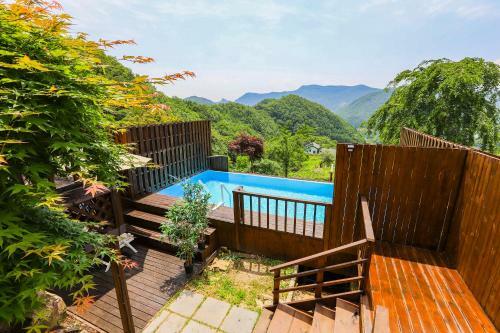 Penatess Pool Villa
