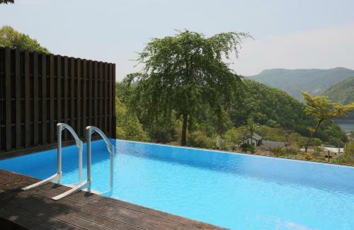 Penatess Pool Villa