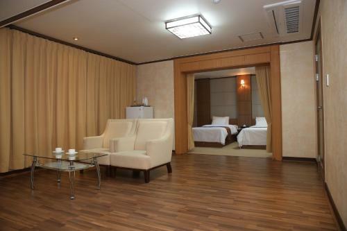 Uljin Grand Hotel