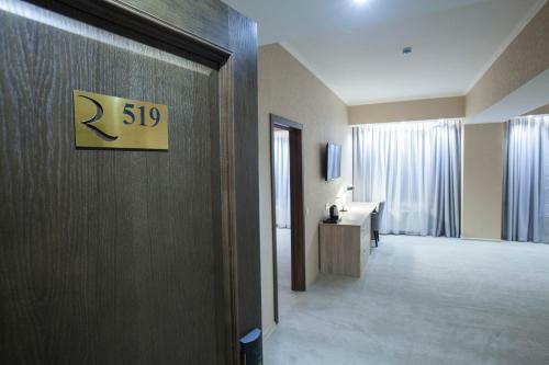 Renion Park Hotel