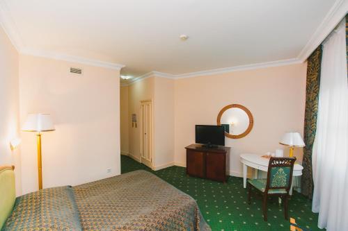 Hotel ????