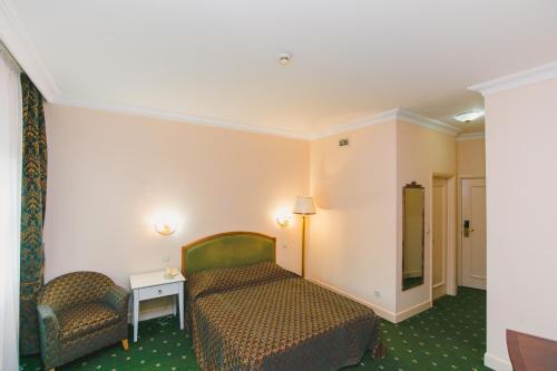 Hotel ????