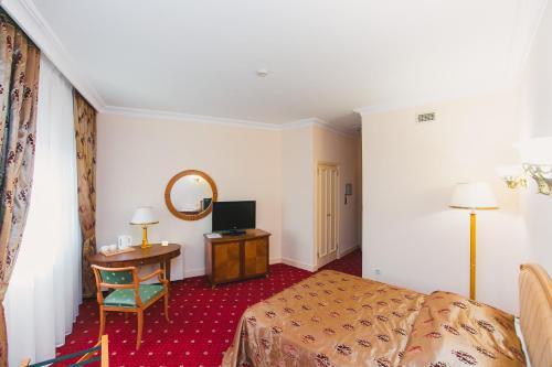 Hotel ????