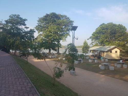 Villa 207/5, Chinthana Road