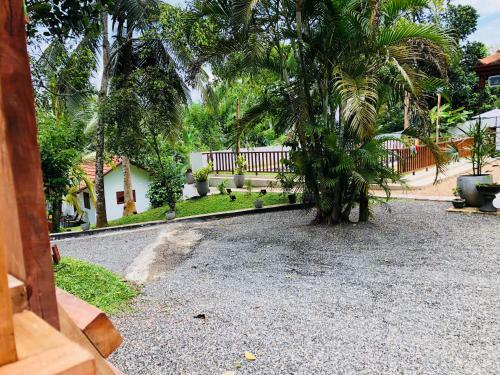 Bed & Breakfast Cocoste Paradise Villa