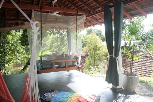 Bed & Breakfast Cocoste Paradise Villa