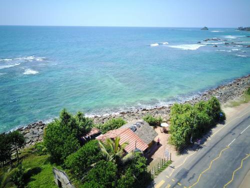 Bed & Breakfast Cocoste Paradise Villa